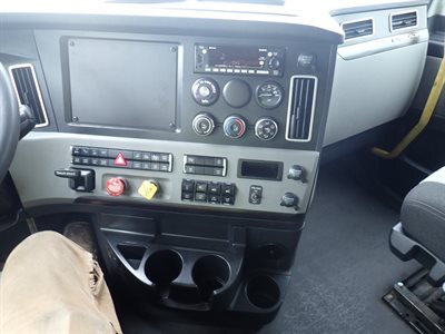 2022 Freightliner CASCADIA