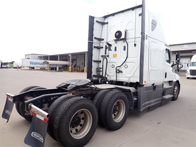 2022 Freightliner CASCADIA