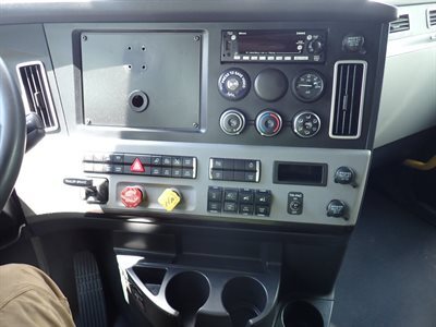 2022 Freightliner CASCADIA 126