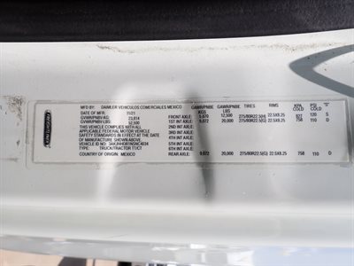 2022 Freightliner CASCADIA 126