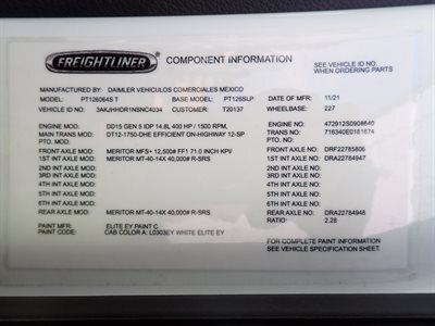 2022 Freightliner CASCADIA 126