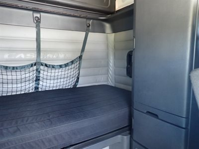 2022 Freightliner CASCADIA 126