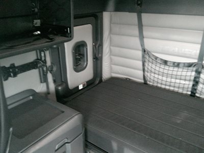 2022 Freightliner CASCADIA 126