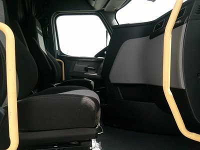 2022 Freightliner CASCADIA 126