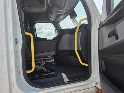 2022 Freightliner CASCADIA 126