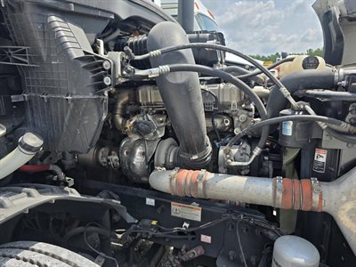 2022 Freightliner CASCADIA 126