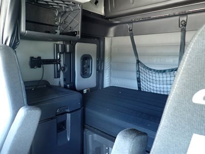 2022 Freightliner CASCADIA 126