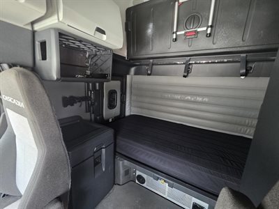2022 Freightliner CASCADIA 126