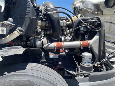 2022 Freightliner CASCADIA 126