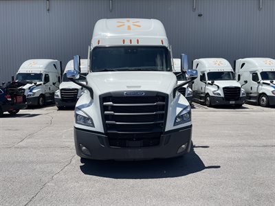 2022 Freightliner CASCADIA 126