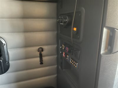 2022 Freightliner CASCADIA 126