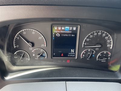 2022 Freightliner CASCADIA 126