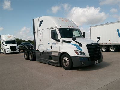 2022 Freightliner CASCADIA 126