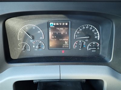2022 Freightliner CASCADIA 126