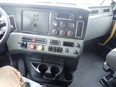 2022 Freightliner CASCADIA 126