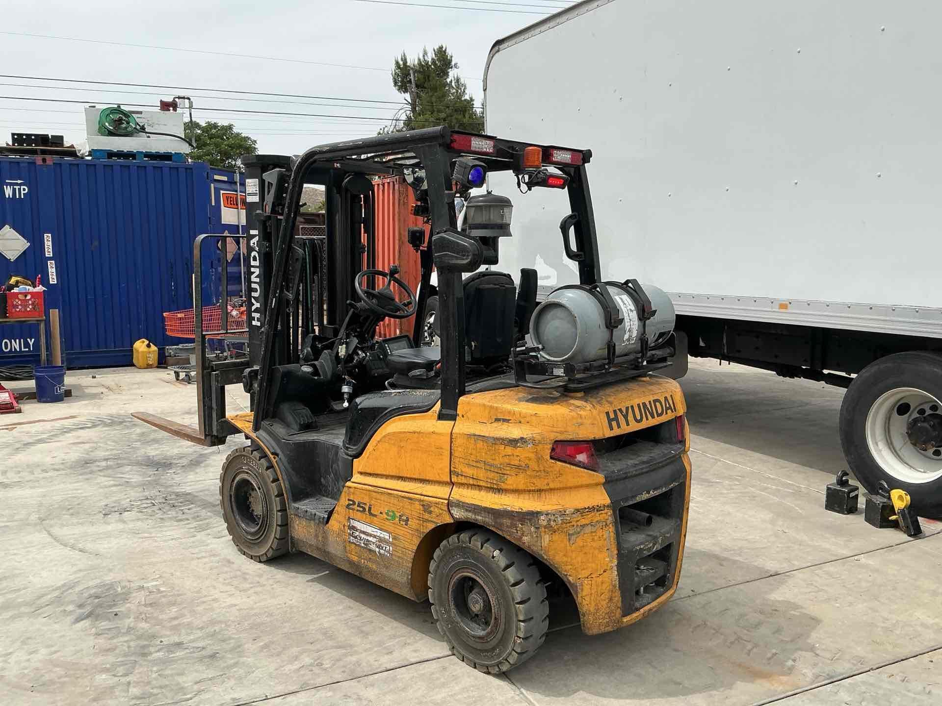 2023 Hyundai 25L-9A