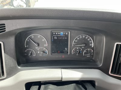 2022 Freightliner CASCADIA 126