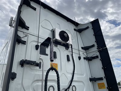 2022 Freightliner CASCADIA 126