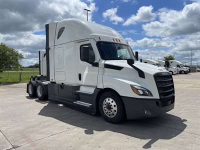 2022 Freightliner CASCADIA 126