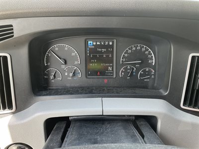 2022 Freightliner CASCADIA 126