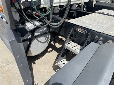 2022 Freightliner CASCADIA 126
