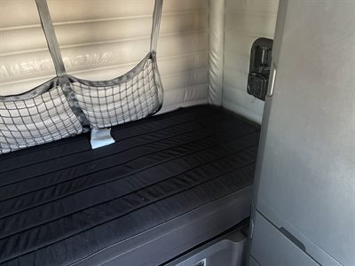 2022 Freightliner CASCADIA 126