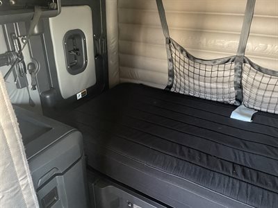 2022 Freightliner CASCADIA 126