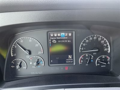 2022 Freightliner CASCADIA 126
