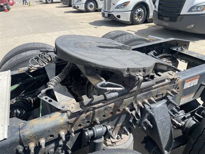 2022 Freightliner CASCADIA 126