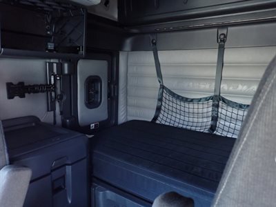 2022 Freightliner CASCADIA 126