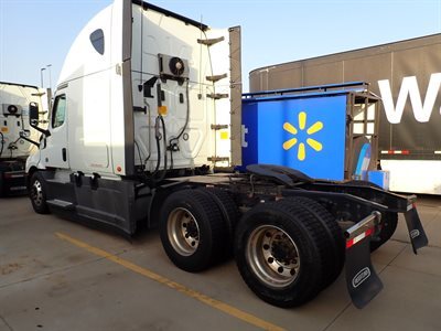 2022 Freightliner CASCADIA 126