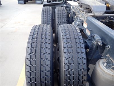 2022 Freightliner CASCADIA 126