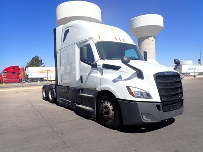 2022 Freightliner CASCADIA 126