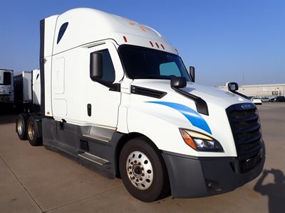 2022 Freightliner CASCADIA 126