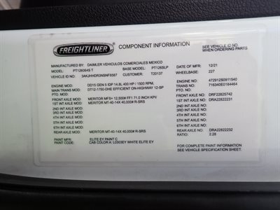 2022 Freightliner CASCADIA 126