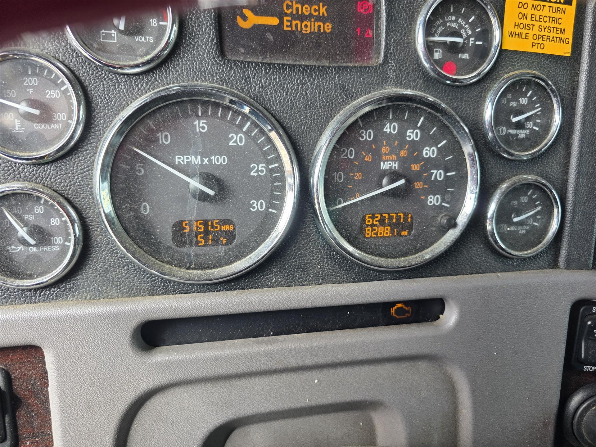 2018 Peterbilt 389