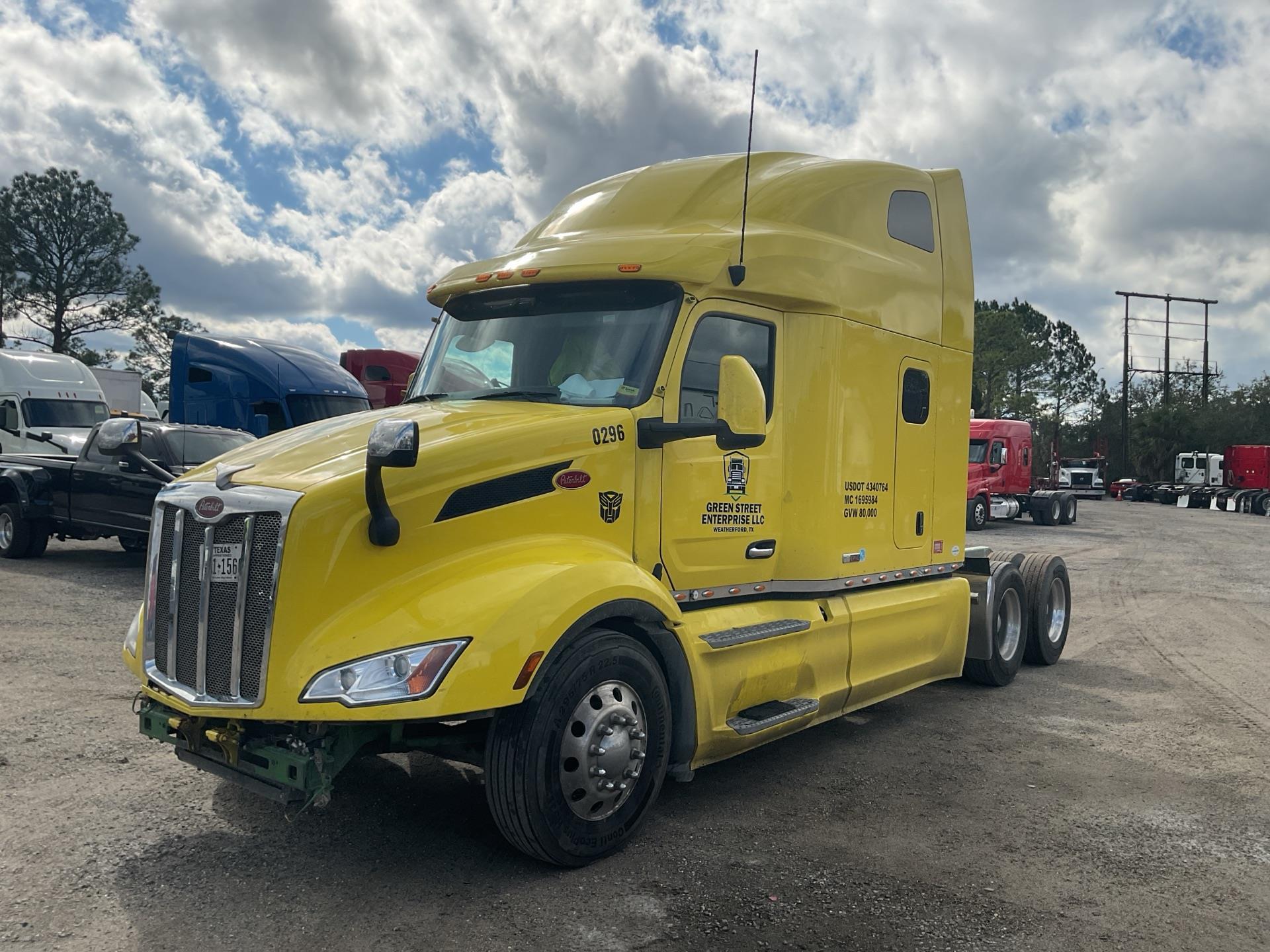 2023 Peterbilt 579