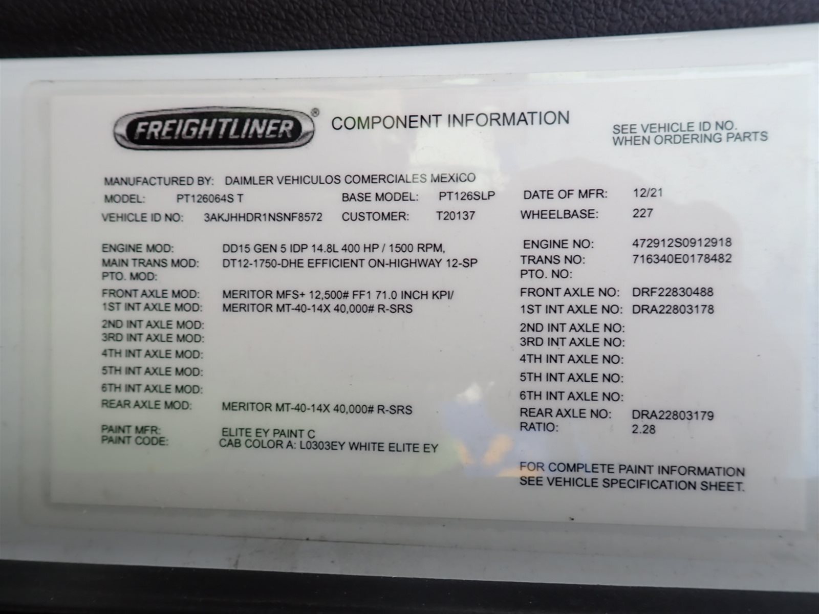 2022 Freightliner CASCADIA 126