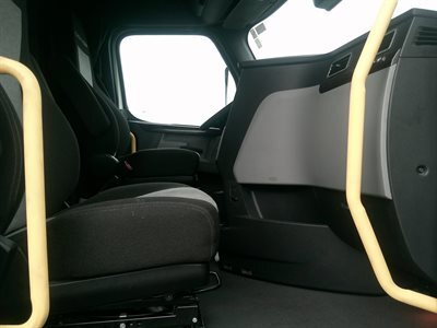 2022 Freightliner CASCADIA 126