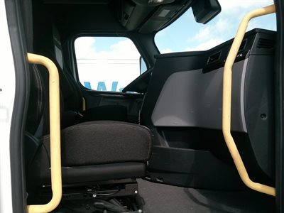 2022 Freightliner CASCADIA 126