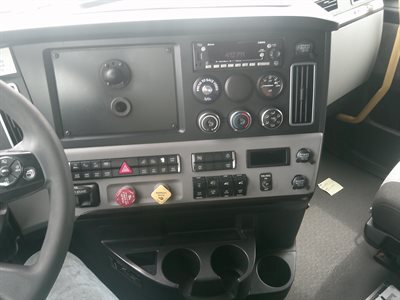 2022 Freightliner CASCADIA 126