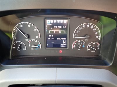2022 Freightliner CASCADIA 126