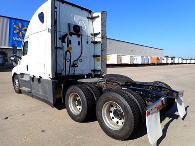 2022 Freightliner CASCADIA 126