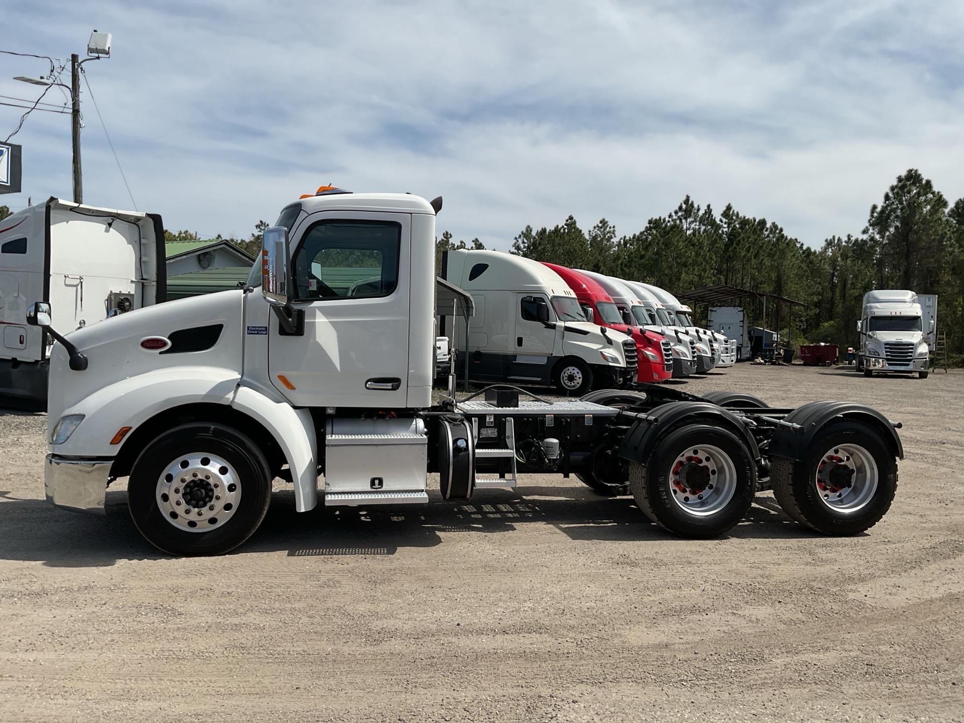 2018 Peterbilt 579
