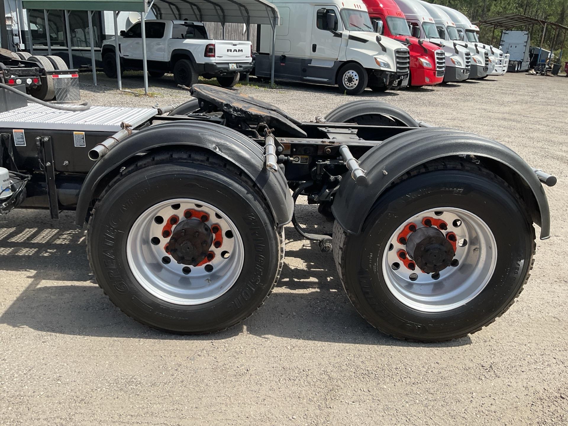 2018 Peterbilt 579