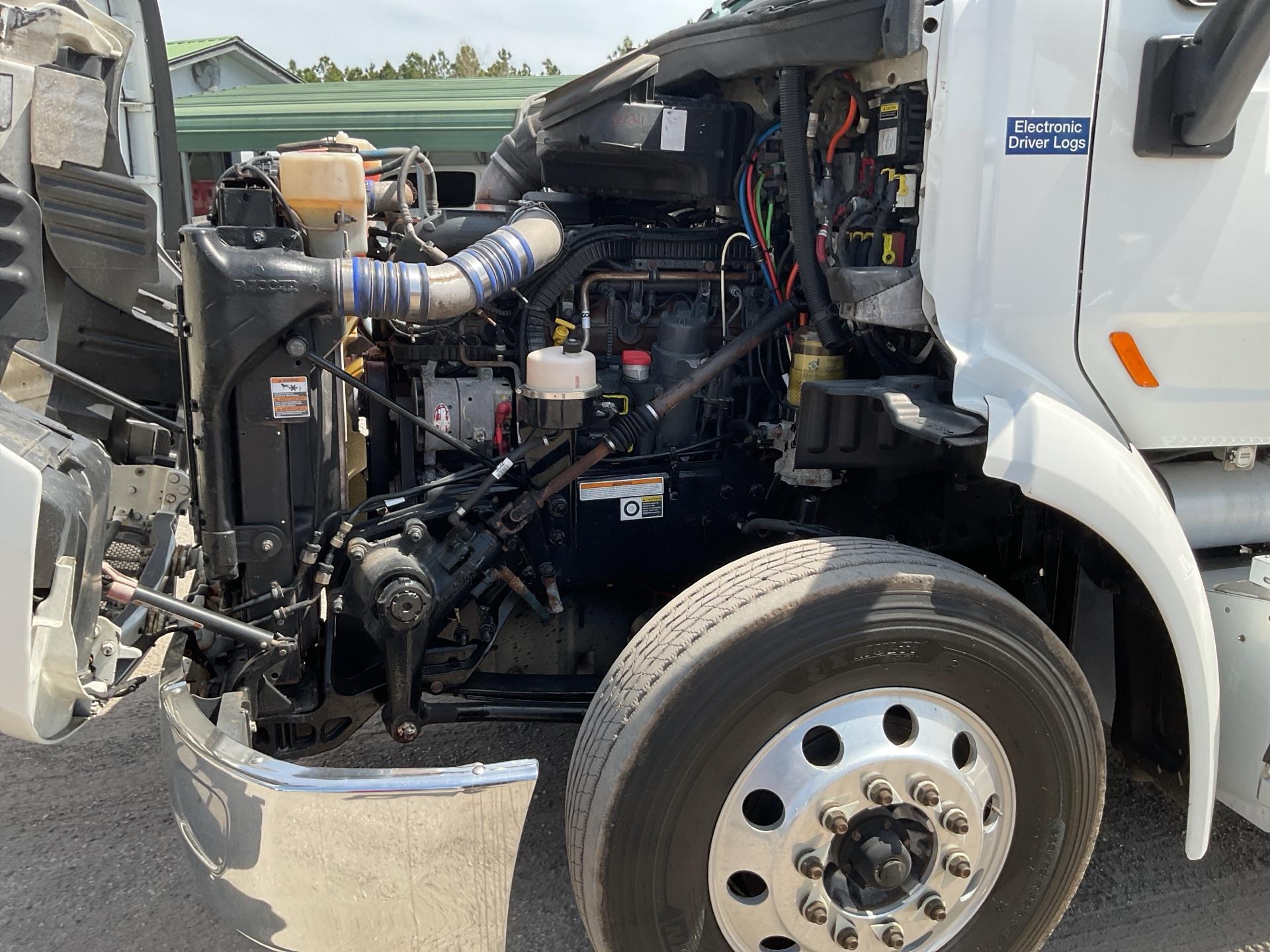 2018 Peterbilt 579