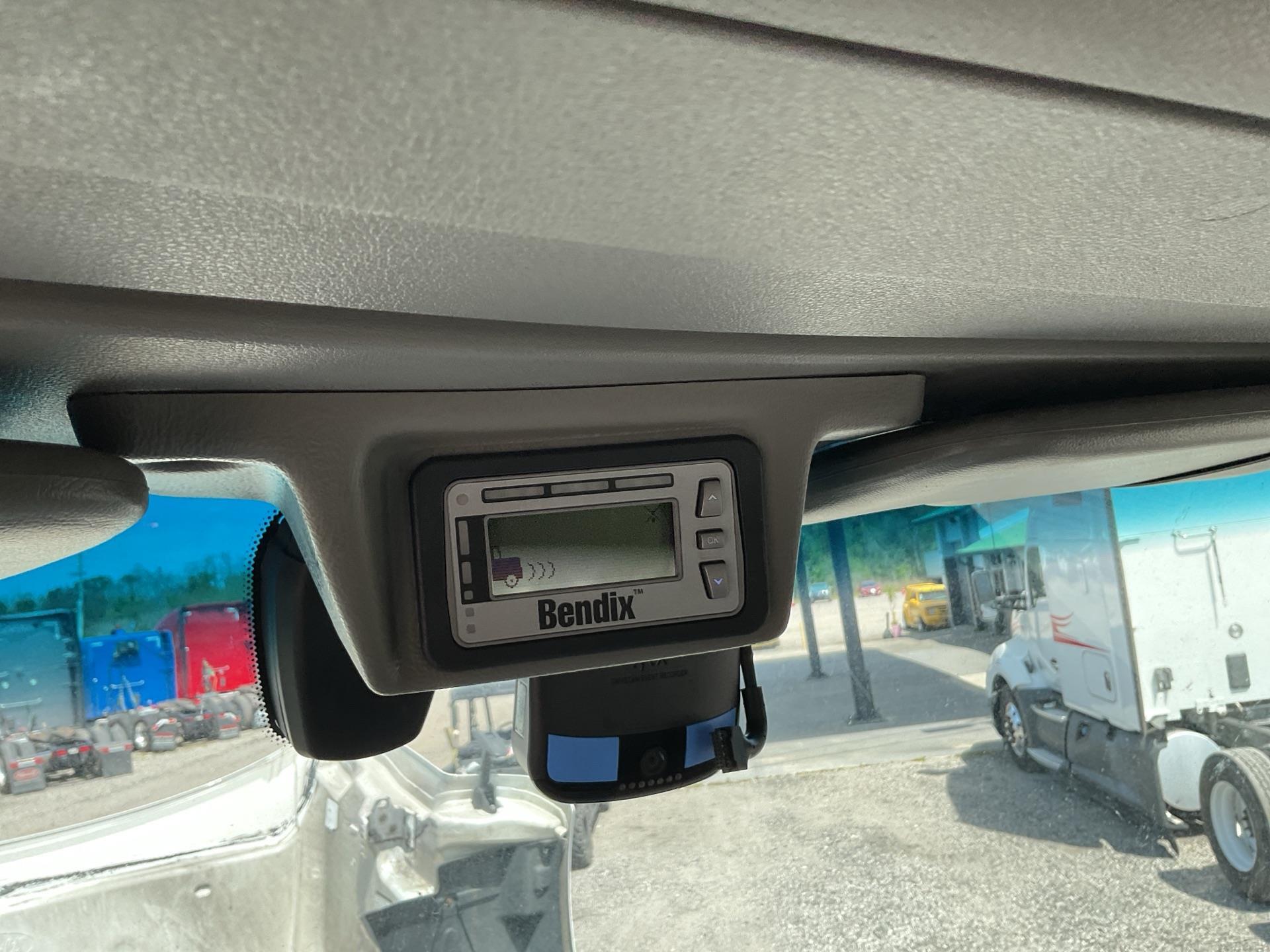 2018 Peterbilt 579