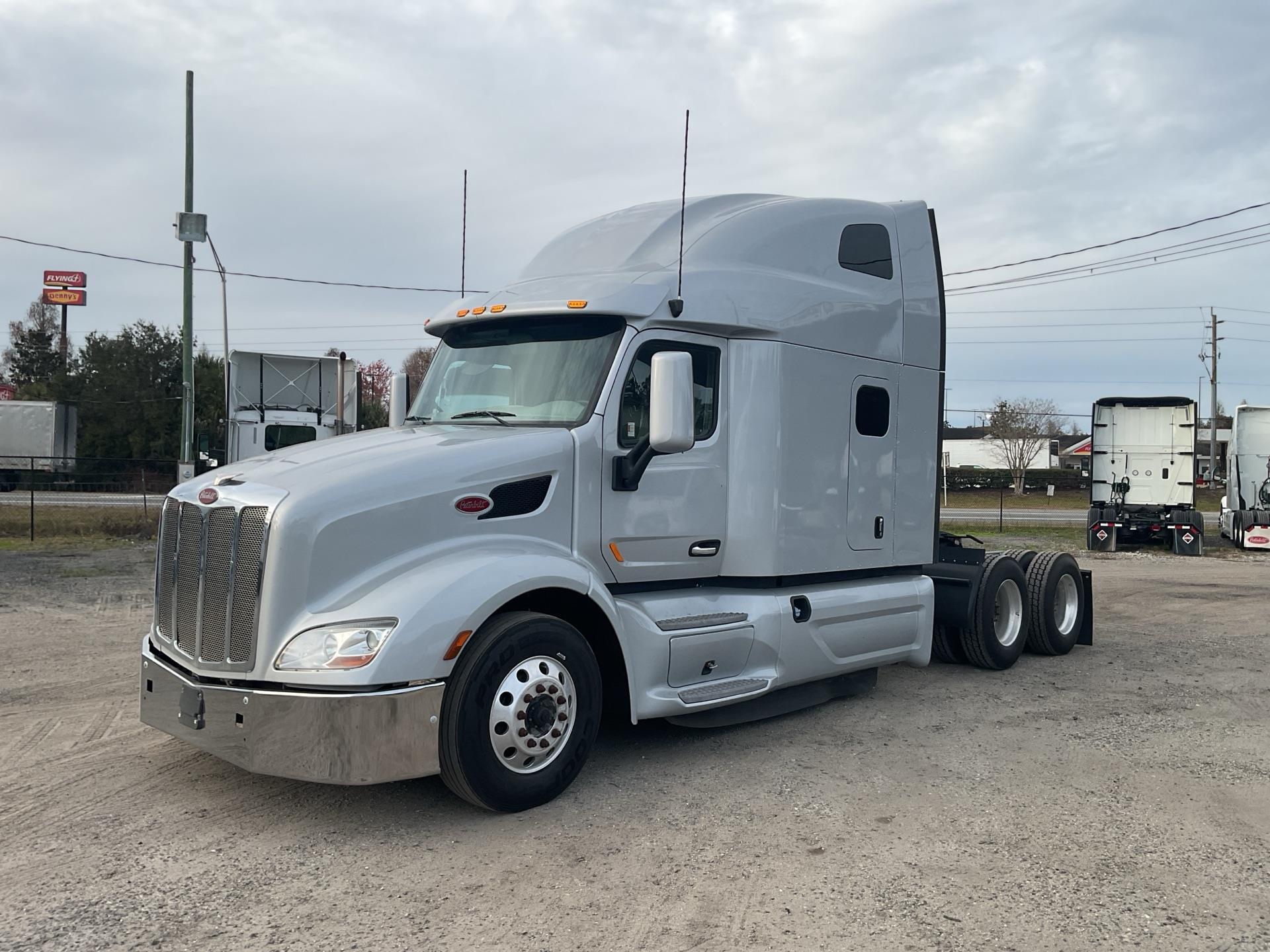 2021 Peterbilt 579