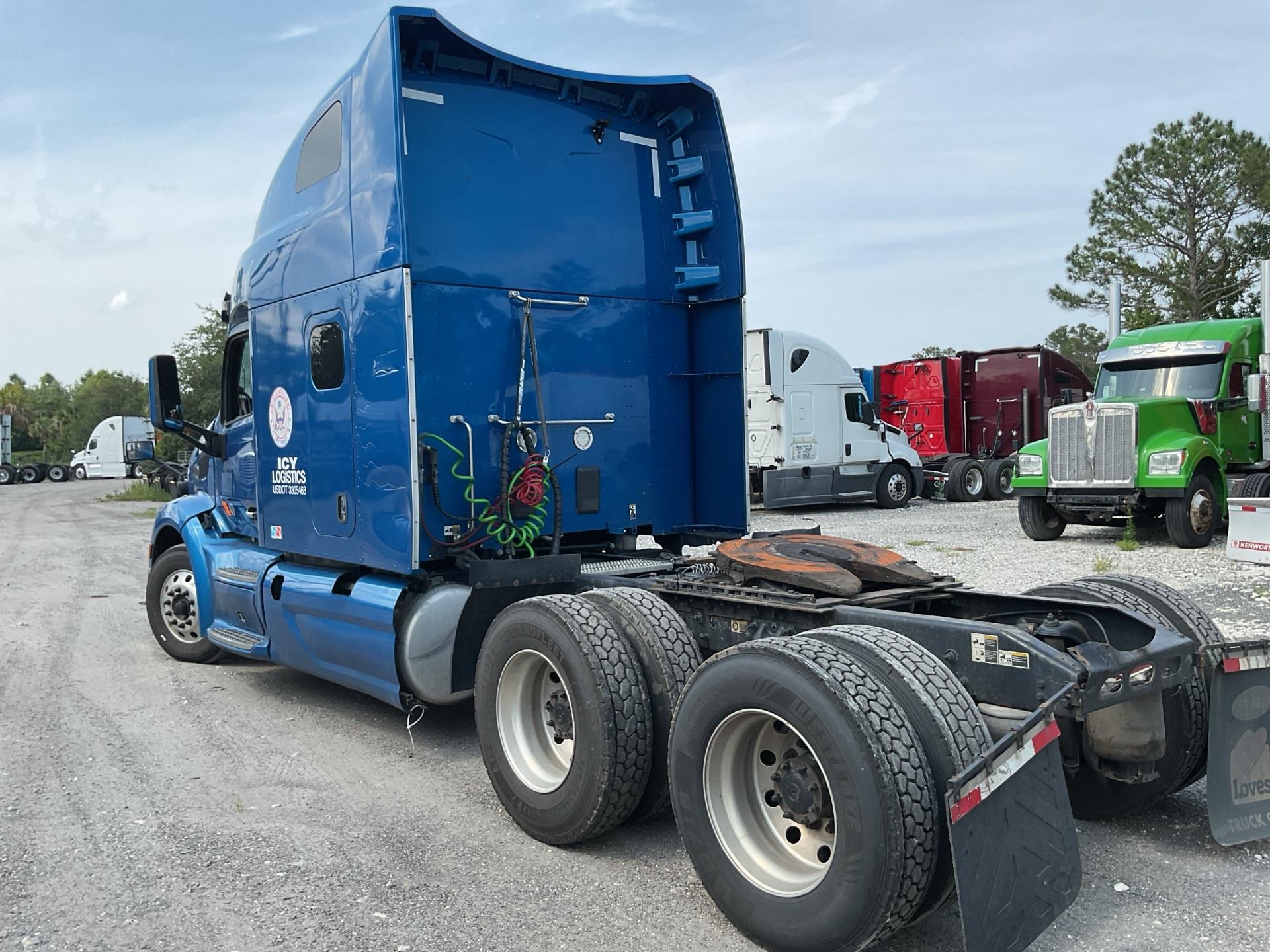 2019 Peterbilt 579