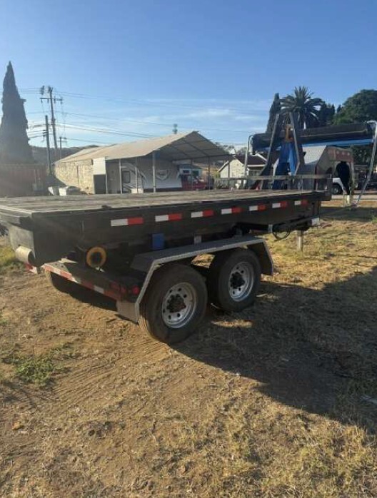 2024 Pj Trailers FLAT DECK